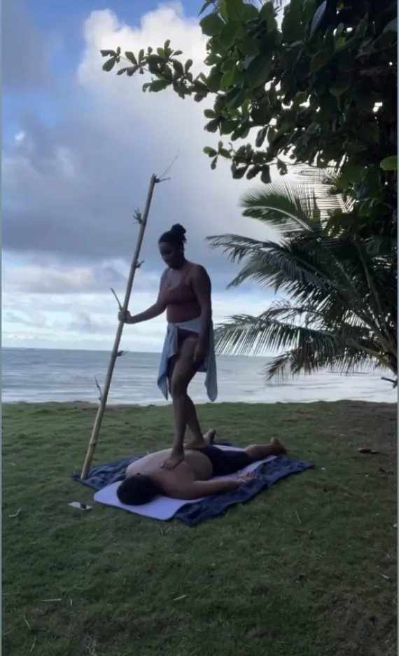 Kualua backwalking at ʻŌiwi Ola
